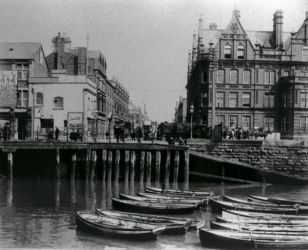 Pierhead Cardiff Docks